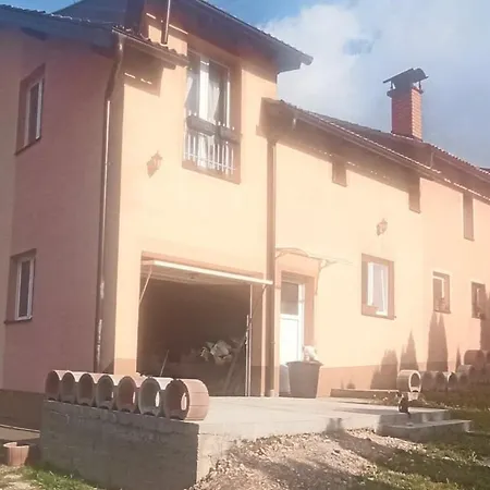 Brdjanka Quarto em Acomodações Particulares *